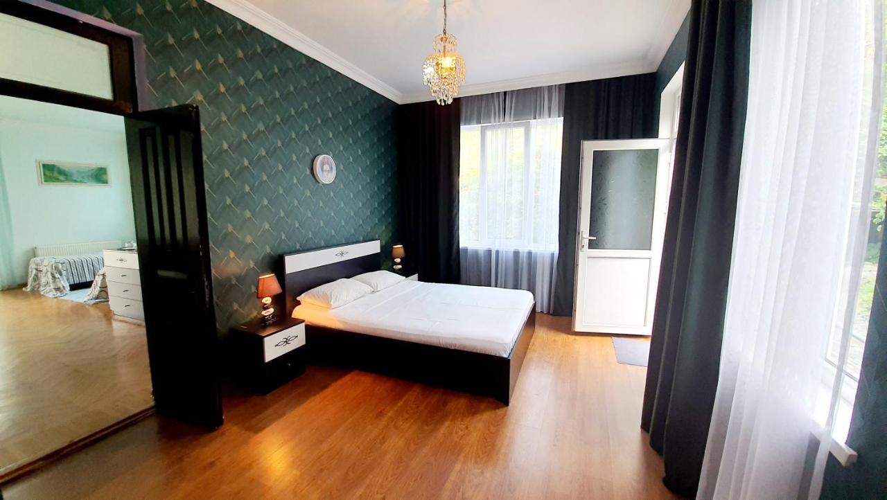 Calypso Kvariati Hotel Екстериор снимка