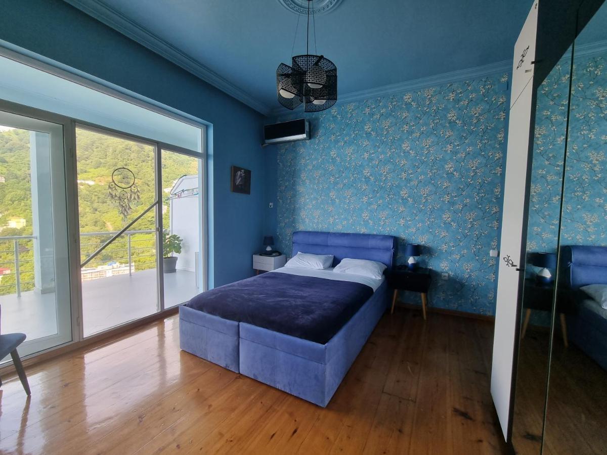 Calypso Kvariati Hotel Екстериор снимка