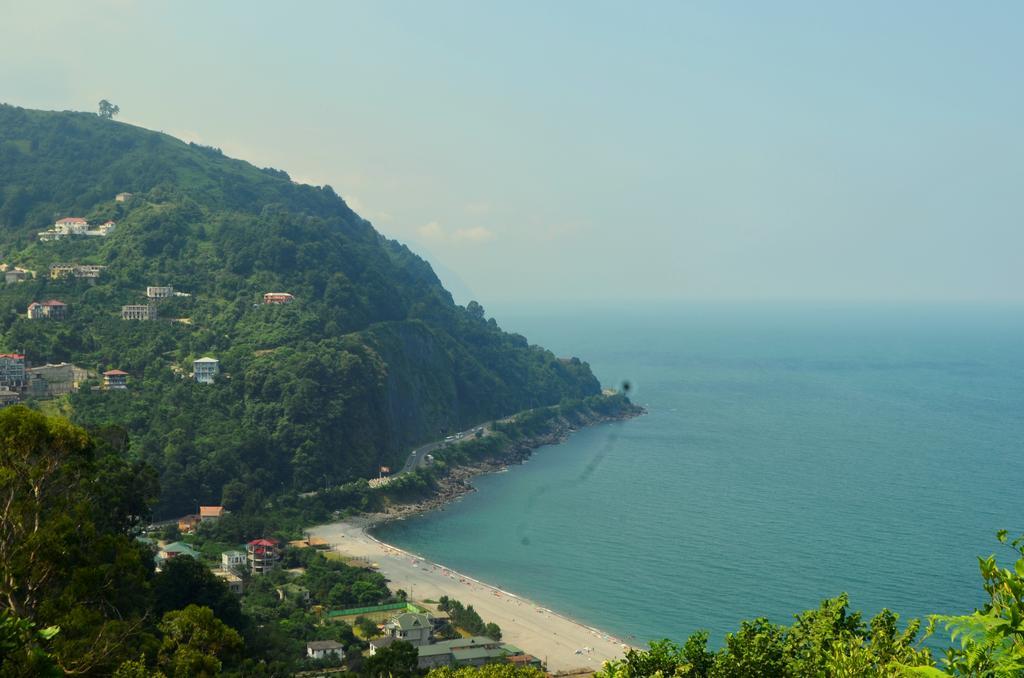 Calypso Kvariati Hotel Екстериор снимка