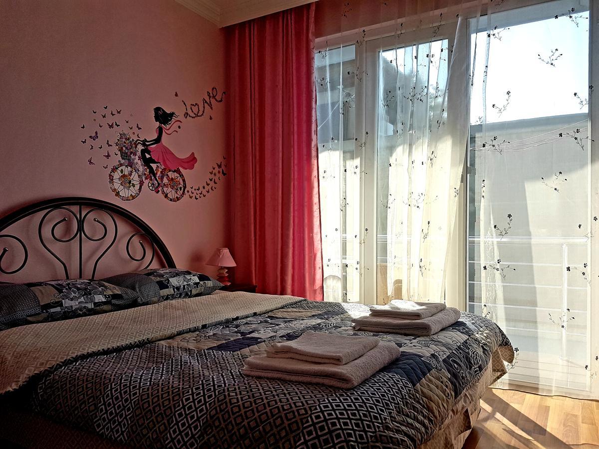 Calypso Kvariati Hotel Екстериор снимка