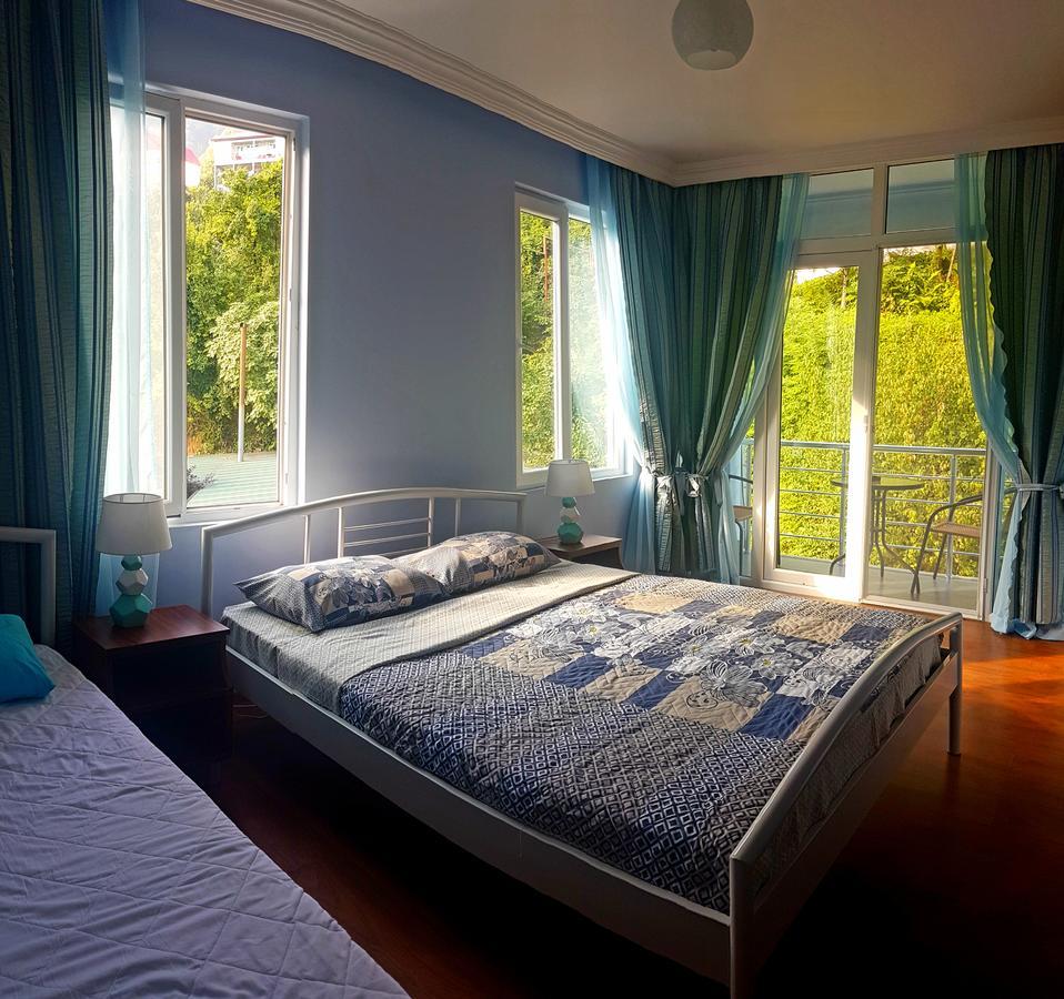 Calypso Kvariati Hotel Екстериор снимка